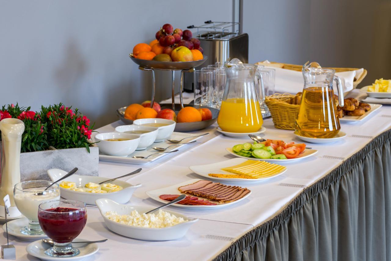 Kolumbs Junior Suite Лиепая Экстерьер фото